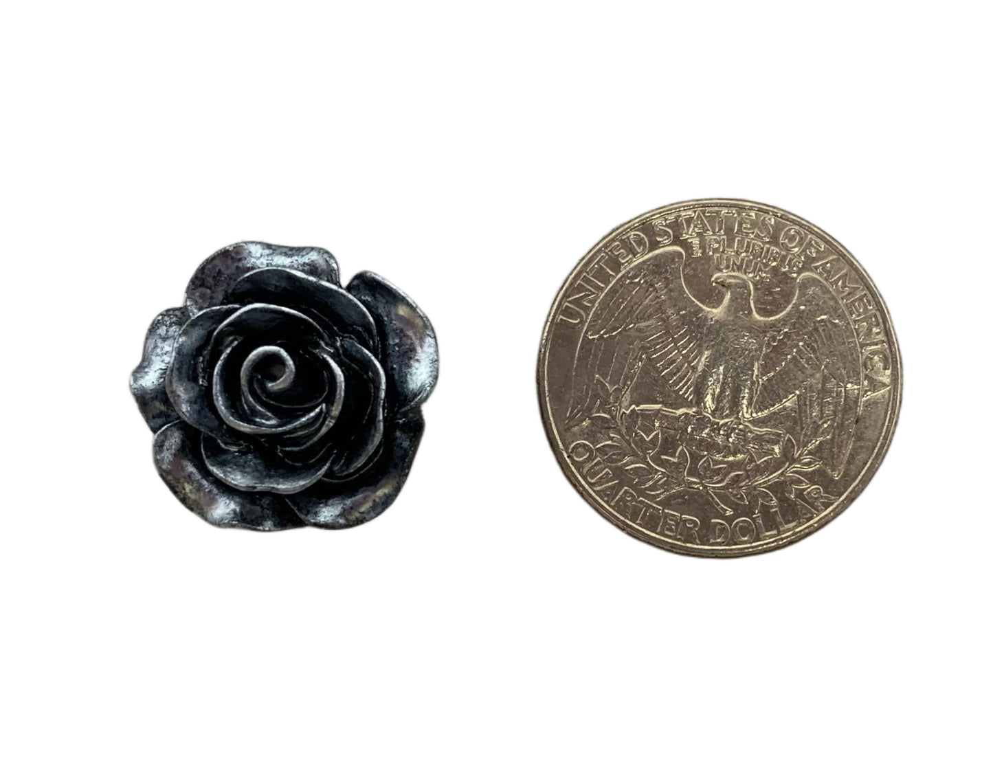 New Price! 17mm Vampire Red and Goth Black Rose Flower Cabochon Charm Flat Back DYI Phone Cases Water Bottles Scrapbook Hair Accessory