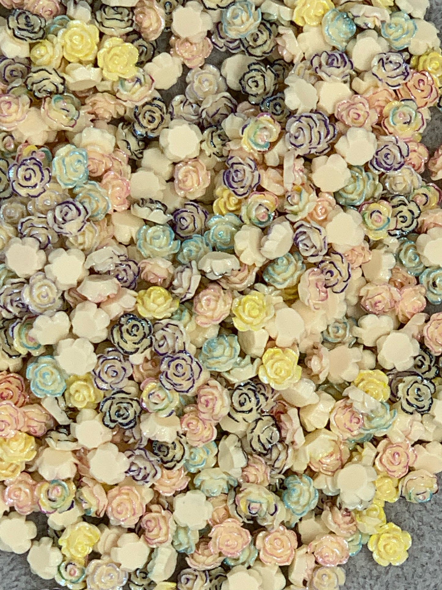 New Price! 8mm Roses with Metallic Highlights Nail Charm Mix Flower Cabochon DYI Phone Cases Scrapbook Hair Accessories