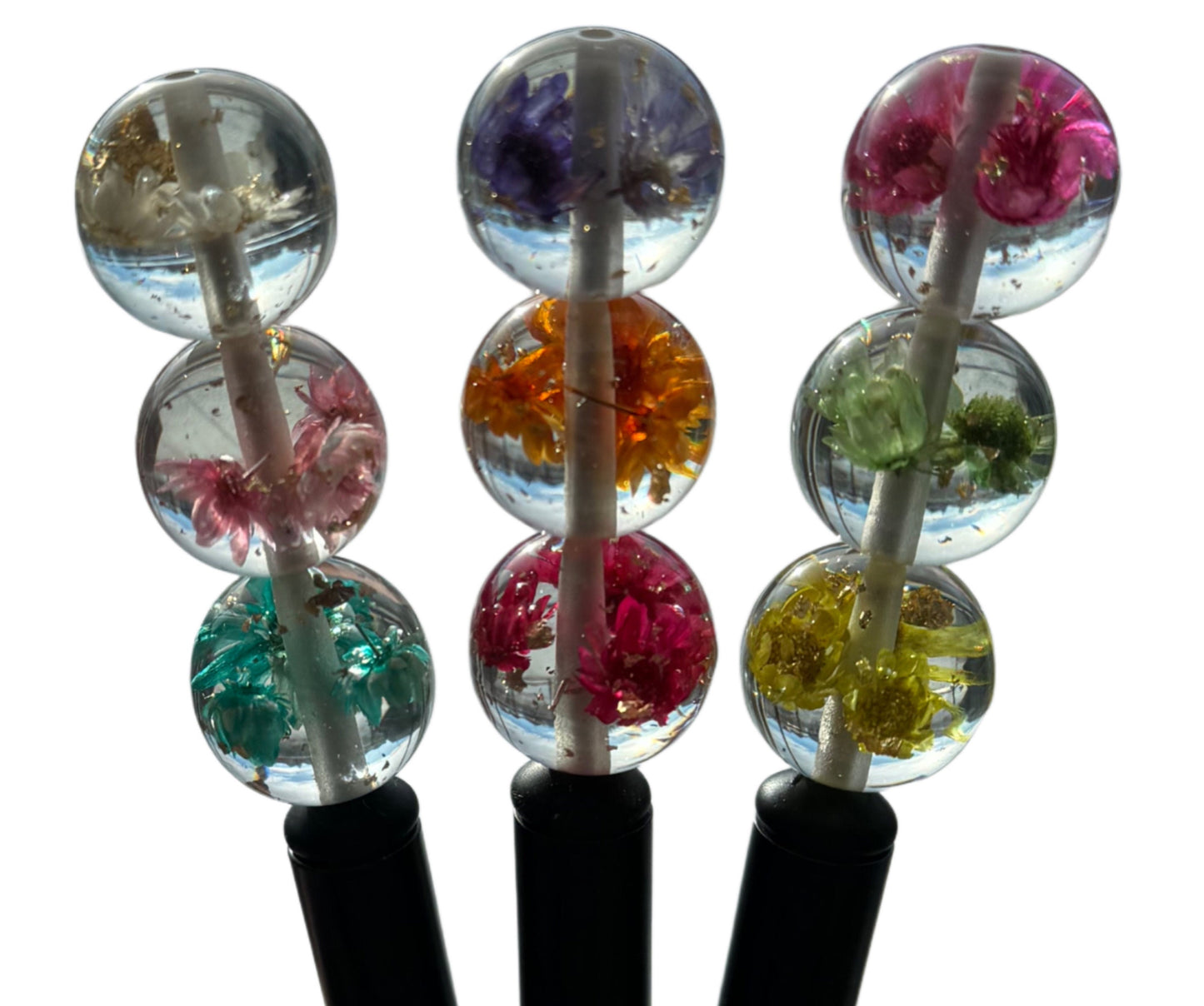 20mm Dried Flower with Gold Flecks Acrylic Bead Mix for Beadable Pen Stylus Keychain Bracelet and more for Your DIY Creations