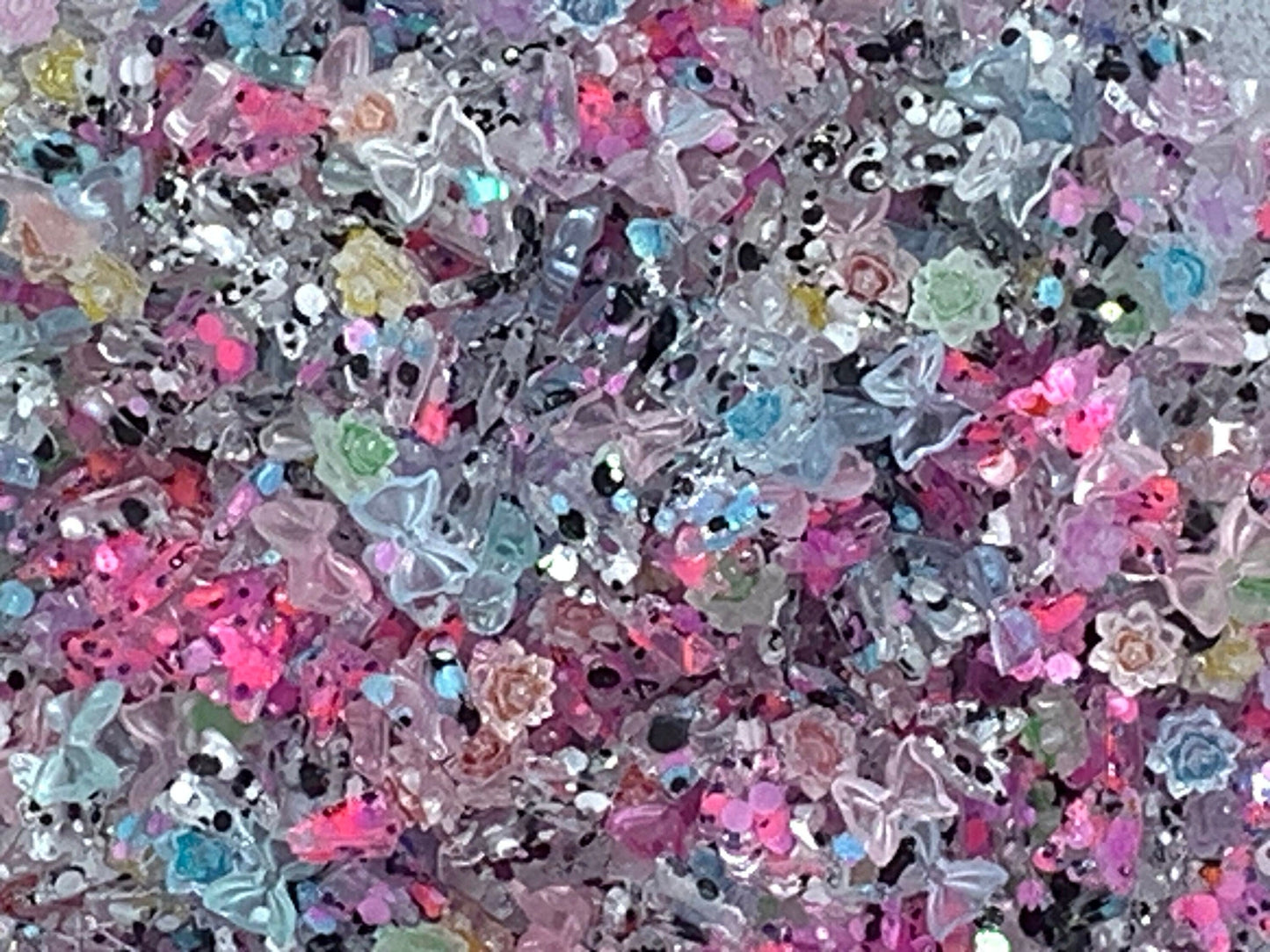 New Price! Fancy Flower Garden Nail Charm Mix with Butterflies, Rose Flower and Bows Cabochon DYI Phone Cases Scrapbook Hair Accessories