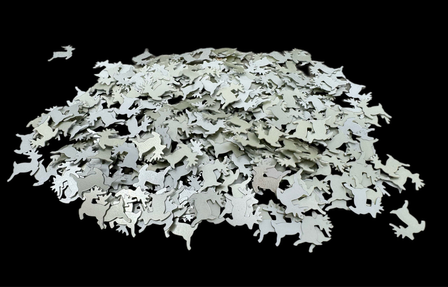 5, 10 or 20 gm Reindeer in Silver Confetti Glitter. Great for Beadable Snow Globe Pens, Nail Art, Slime, Decoden and More!
