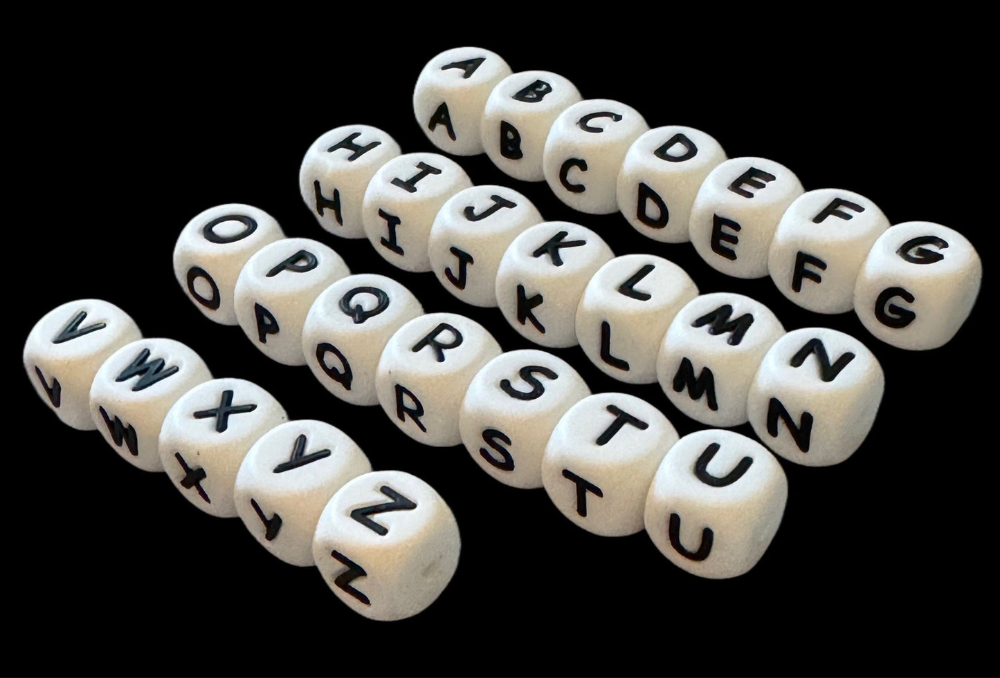 Side Hole 12mm Silicone Alphabet Letter Beads in Cube Shape Without Luminous Effect for Beadable Pens or DYI Bracelets and Lanyards