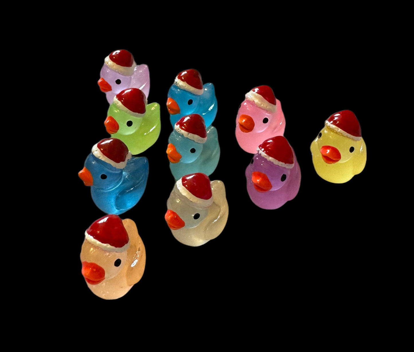 Mini GLOW Christmas Hat 3D Resin Duck Rubber Duckie Style Cabochon DYI Phone Case Scrapbook Hair Accessory Decorative Cruising or Jeep Ducks