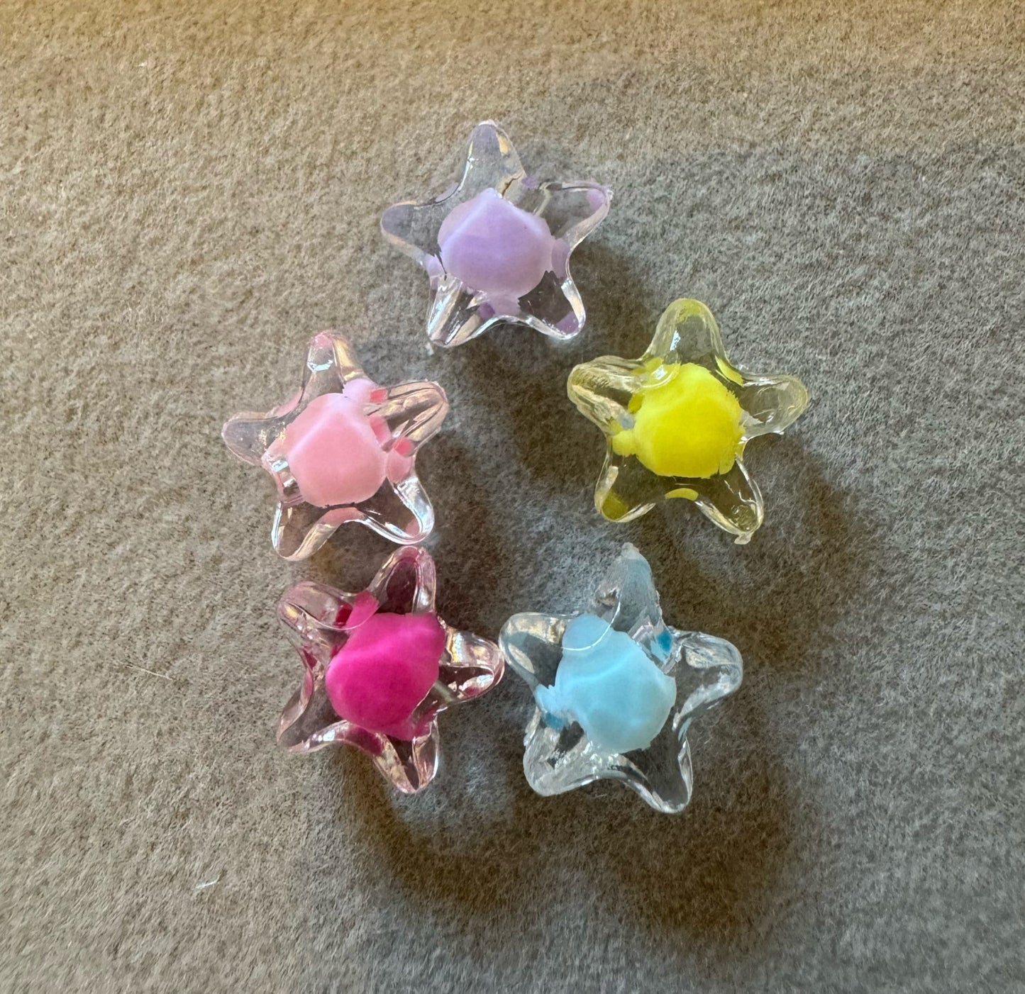 10 Pieces 11mm Acrylic Star Beads or Spacers with Colored Center for Beadable Pens, Keychains, Bracelets and More! Perfect for DIY Creations