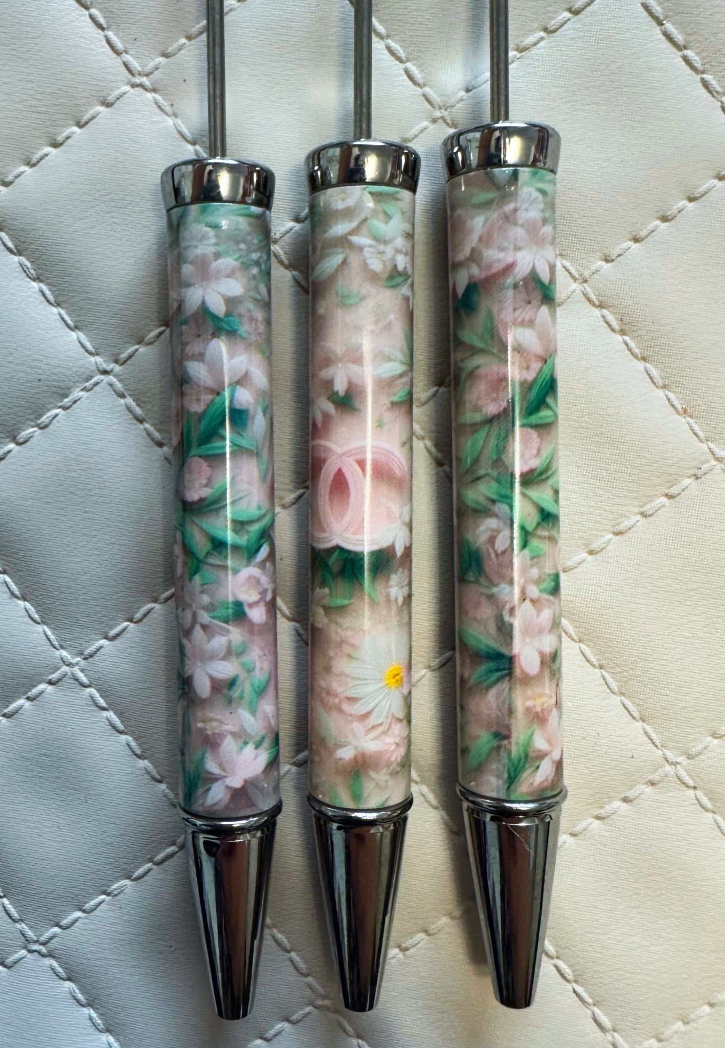 5 Pieces CC Beadable Plastic Pen Blank for Your DIY Creations.  5 Different Colors to Choose From!