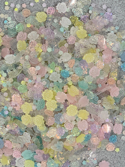 New Price! Clearly Pastel Garden Nail Charm Mix with Clear Pastel Flowers and Butterfly Wings Cabochon DYI Phone Cases Hair Accessories