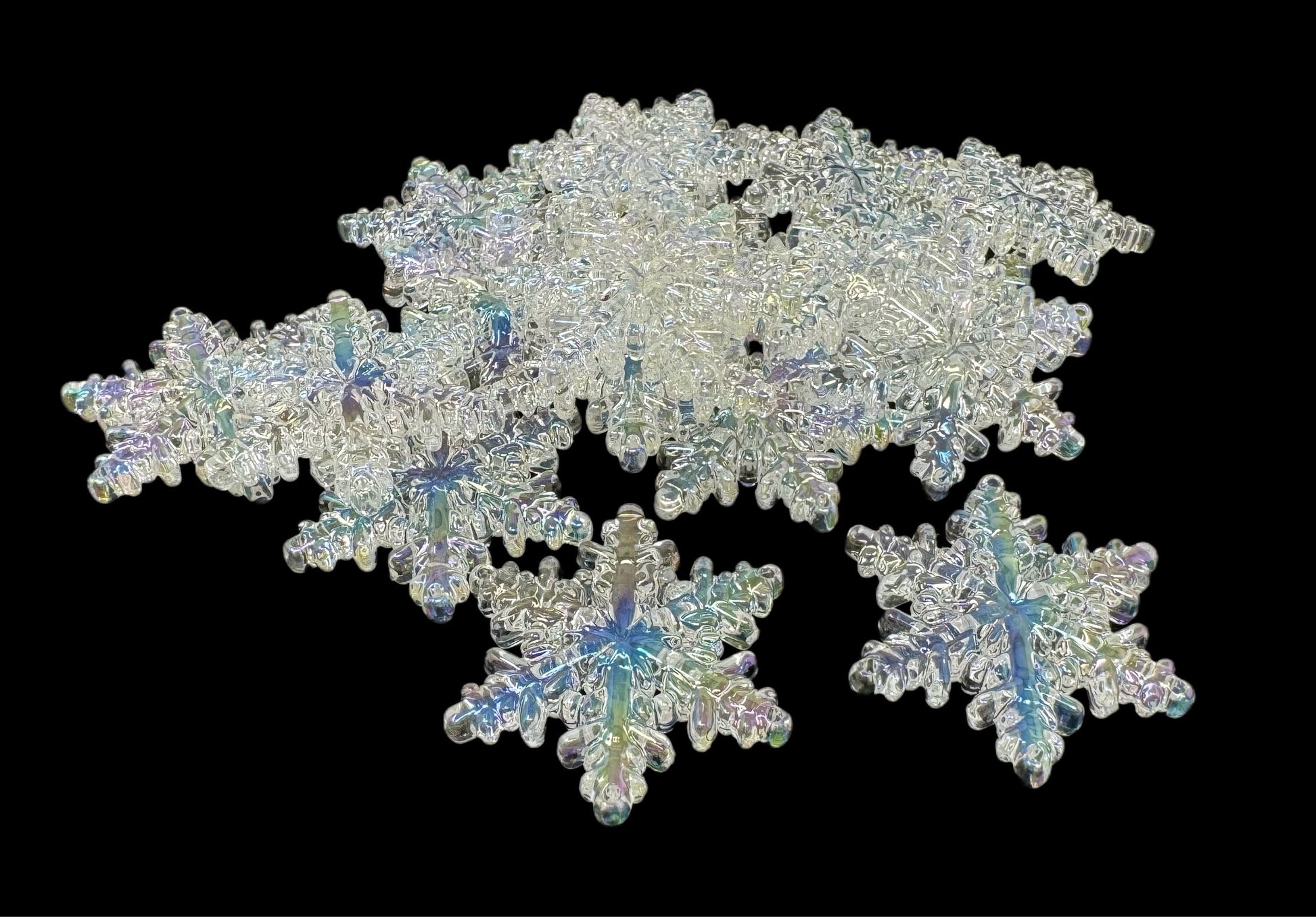 Winter Wonderland! 40mm Acrylic Transparent Snowflake Pendant or Ornament Style Flat Back for Christmas Decorations or Cruising Duck Game
