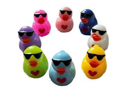 Mini GLOW and Solid 3D Resin Duck with Sun Glasses and Heart Rubber Duckie Style Cabochon DYI Hair Accessory Bracelet Cruising Ducks Jeep