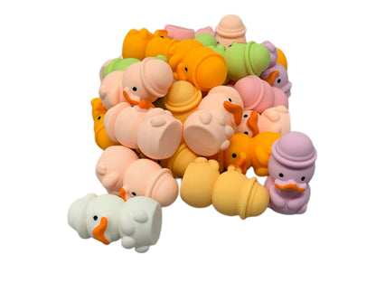 3D Duck in a Bowler Hat Resin Rubber Duckie Style Cabochon Charm DYI Phone Cases Scrapbook Hair Accessory Bracelet Decorative Cruising Ducks