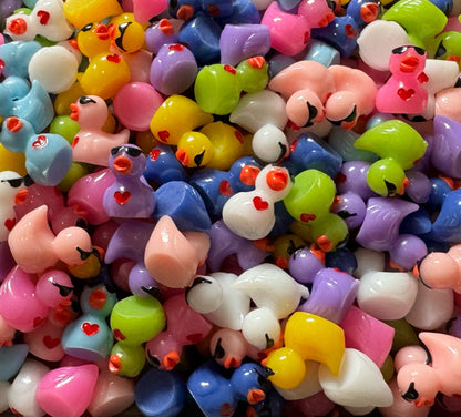 Mini GLOW and Solid 3D Resin Duck with Sun Glasses and Heart Rubber Duckie Style Cabochon DYI Hair Accessory Bracelet Cruising Ducks Jeep