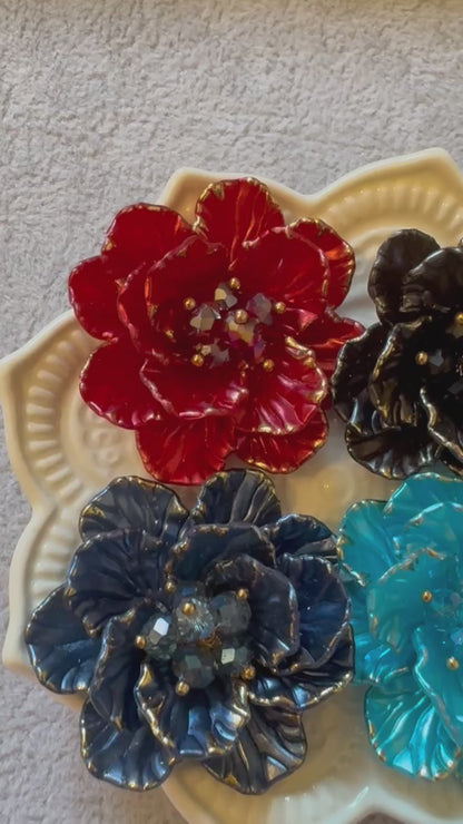 2 Pieces Beautiful Handmade Double Layer Flat Back Acrylic Flower with Individual Petals and Gold Highlights Cabochon for Your DIY Creation